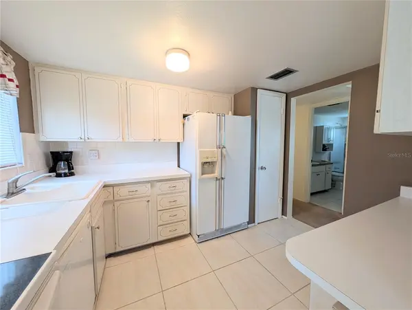 1865 SUNNY DR #G21, Bradenton, FL 34207