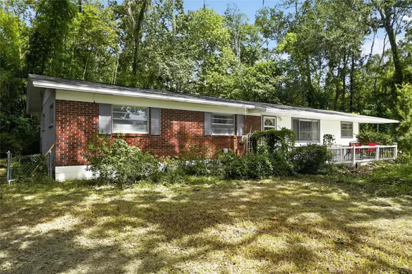 3224 NW 30TH PL, Gainesville, FL 32605