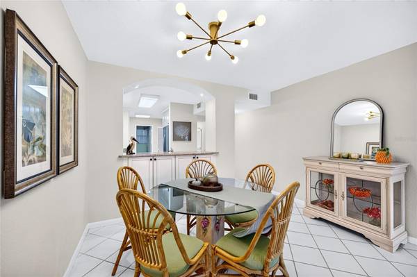 6021 BAHIA DEL MAR CIR #137, St Petersburg, FL, 33715 photo 10