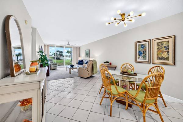 6021 BAHIA DEL MAR CIR #137, St Petersburg, FL, 33715 photo 11