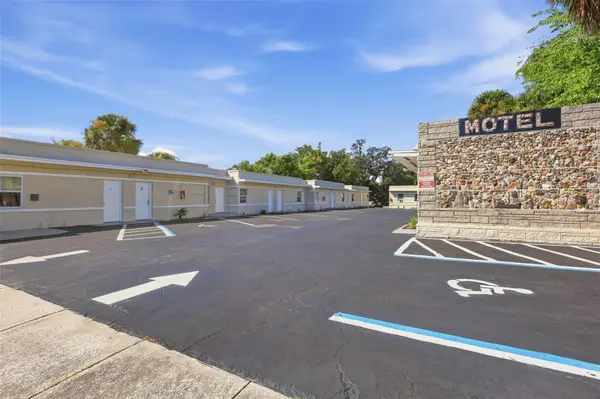 828 RIDGEWOOD AVE, Holly Hill, FL 32117