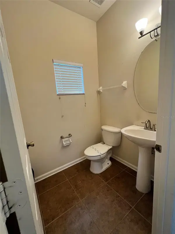 6058 TWAIN ST #101, Orlando, FL 32835