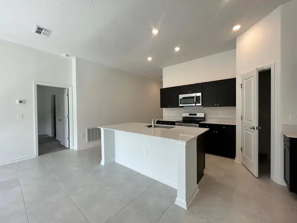 318 LAWSON AVE, Haines City, FL 33844