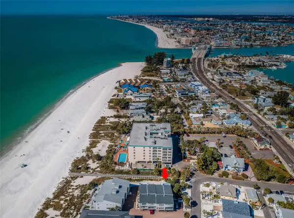 12274 1ST ST W #8, Treasure Island, FL 33706