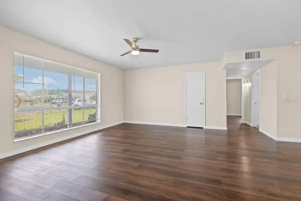 702 DESERT HILLS WAY, Sun City Center, FL 33573