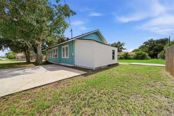 4105 18TH AVE S, St Petersburg, FL, 33711 photo 45
