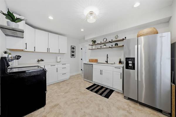 4105 18TH AVE S, St Petersburg, FL, 33711 photo 9