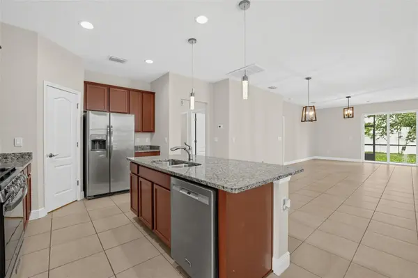 12211 BLUE PACIFIC DR, Riverview, FL 33579