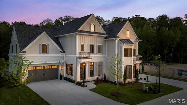 9 Enclave DR, Des Peres, MO 63122