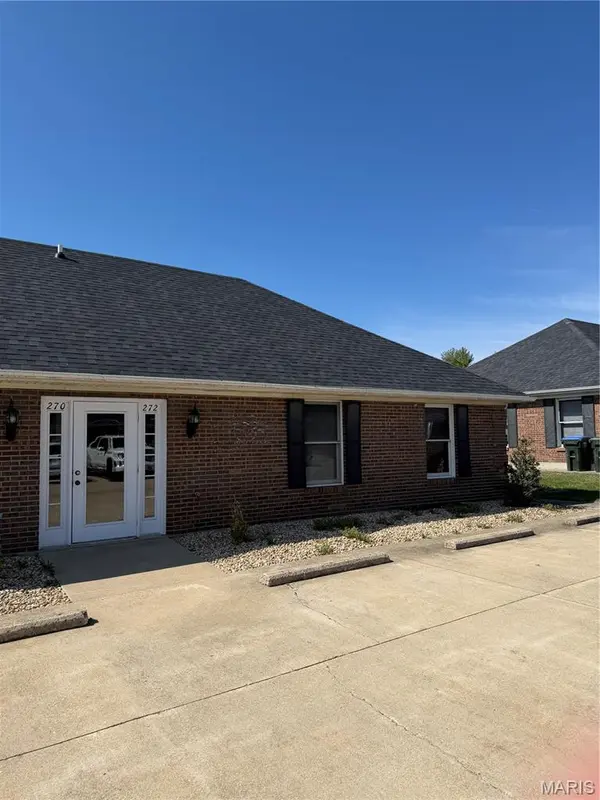 272 Southwoods DR, Columbia, IL 62236