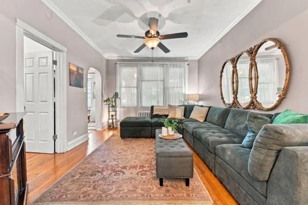 4028 N Parkside AVE, Chicago, IL 60634