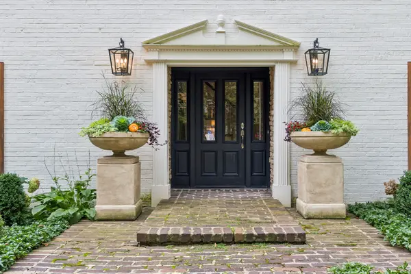 1830 Hampton CRSE, St. Charles, IL 60174