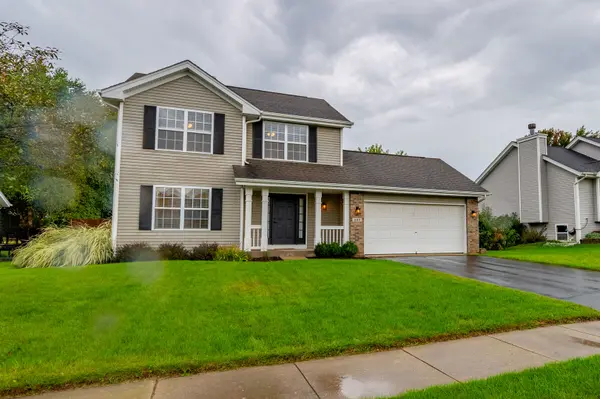 850 Fieldcrest DR, Byron, IL 61010
