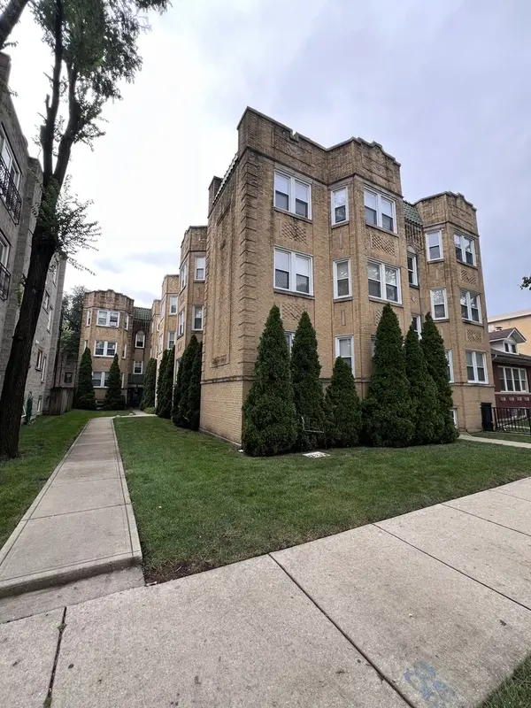 6508 N Richmond ST #1B, Chicago, IL 60645