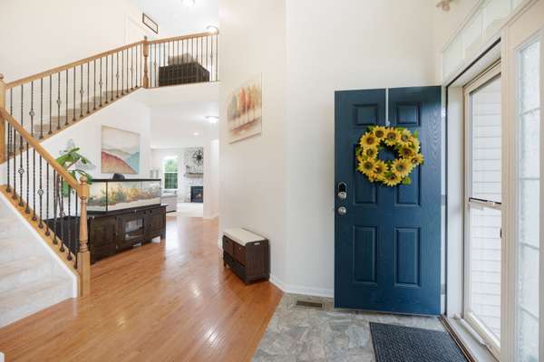 667 Seneca ST, Volo, IL 60073
