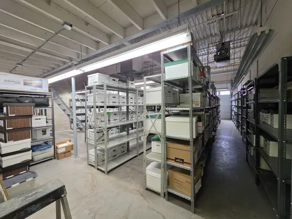 570 Hood RD #12, Markham, ON L3R 4N6