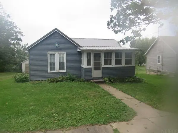 110 Anamosa Avenue, Onslow, IA 52321