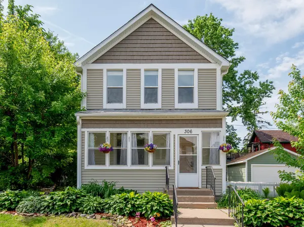 306 Harrison AVE, Saint Paul, MN 55102