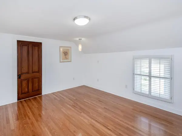 306 Harrison AVE, Saint Paul, MN 55102