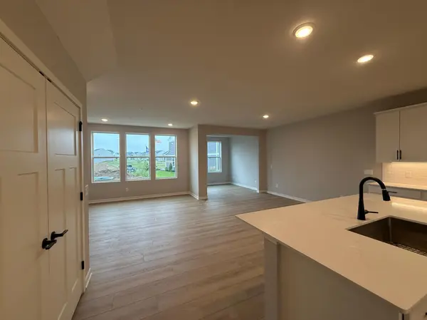 14920 Avondale VW, Rosemount, MN 55068