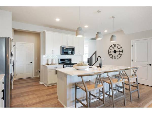 14936 Avondale VW, Rosemount, MN 55068
