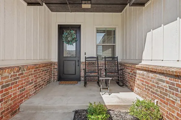 10701 Coeur CT, Yukon, OK 73099