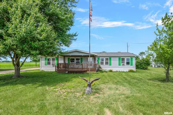 28457 Tutman RD, Greenview, IL 62642