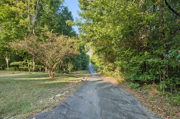 4365 Pulaski Hwy, Culleoka, TN 38451