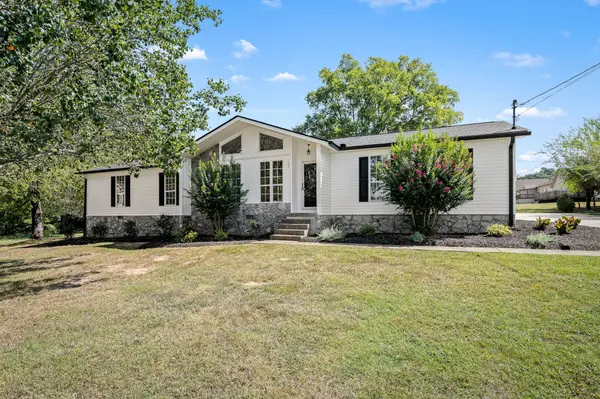 132 Keenan Lane, Shelbyville, TN 37160