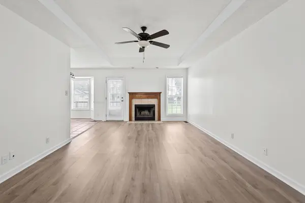 409 Sandburg Dr, Clarksville, TN 37042