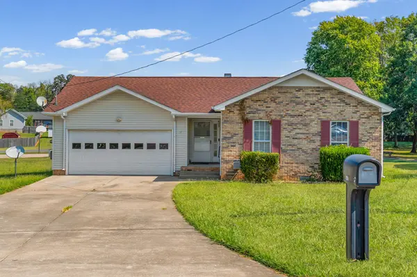 409 Sandburg Dr, Clarksville, TN 37042