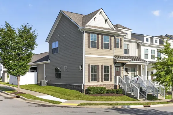 1525 White Tip Ln, Antioch, TN 37013