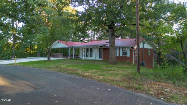 1072 Sunset Circle, Newport, TN 37821
