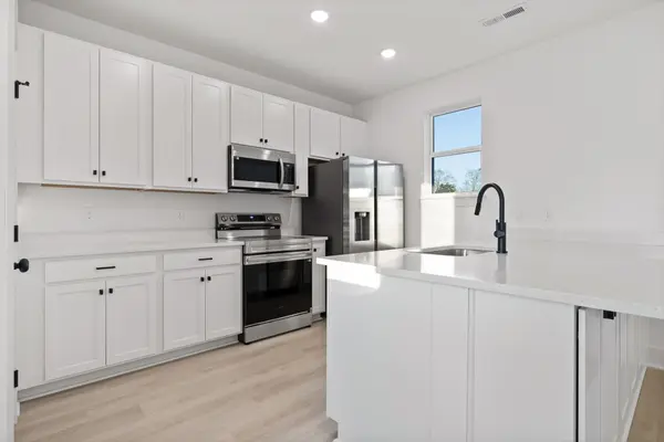 3483 Northpoint Boulevard, Hixson, TN 37343