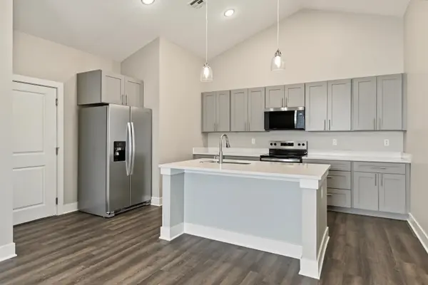 1242 Steve Hawley Ln., Salina, KS 67401