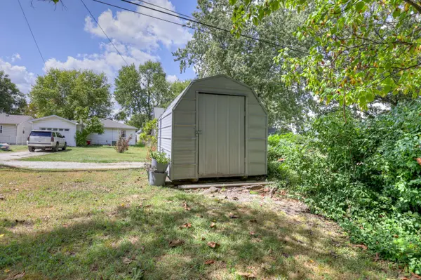 114 S Ball ST, Webb City, MO 64870