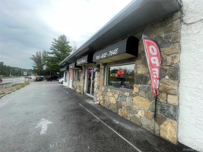 2093 E Main ST, Mohegan Lake, NY 10567