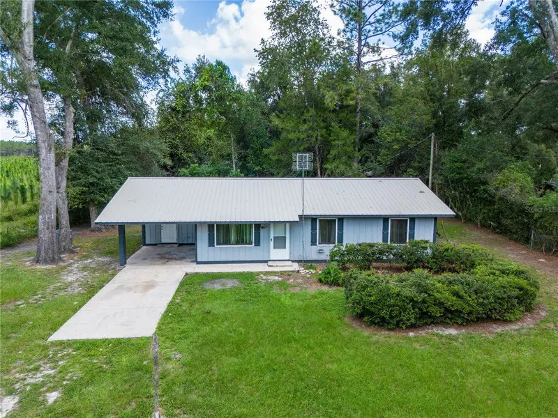 1424 NW 13TH AVE, Chiefland, FL 32626
