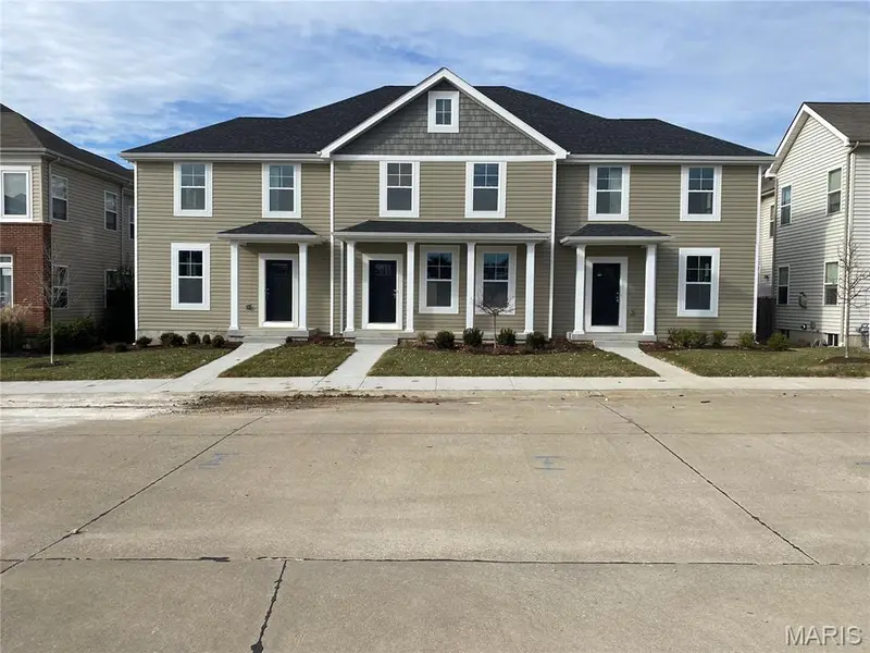 7121 Trainor PL #Middle, St Louis, MO 63116