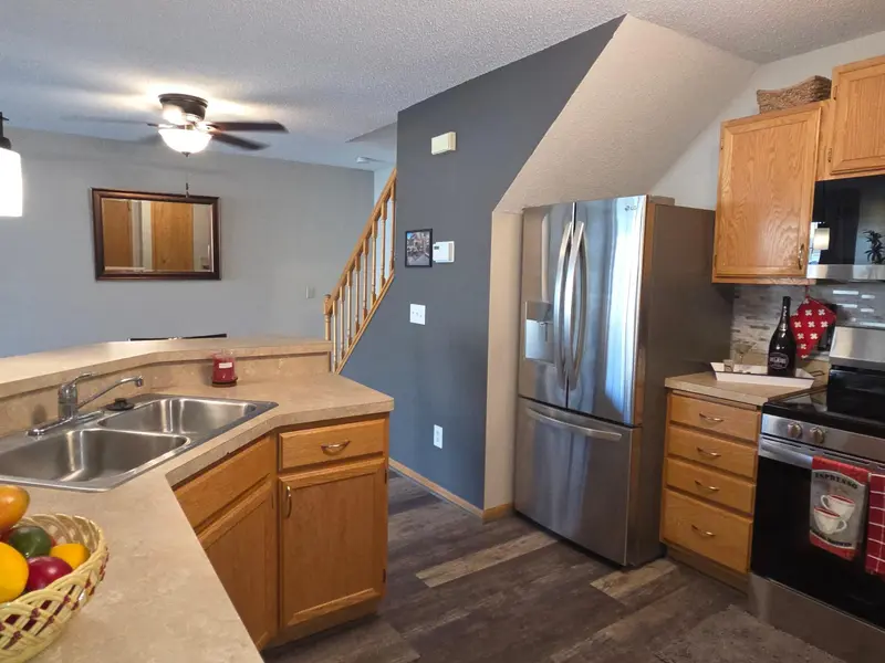 13151 Meadowood WAY NW ##136, Coon Rapids, MN 55448