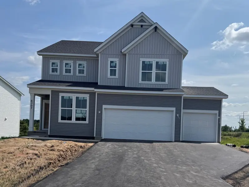 6307 Highland Hills AVE S, Cottage Grove, MN 55016