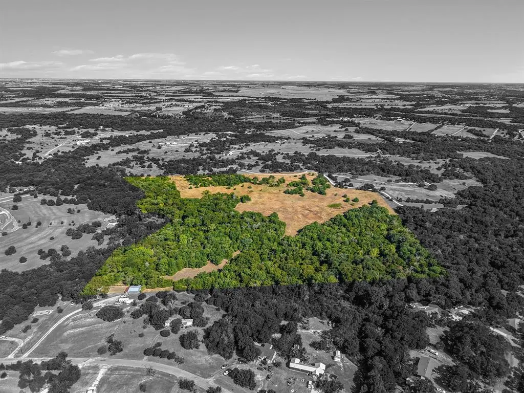 470 Oak Mott Road, Eddy, TX 76524