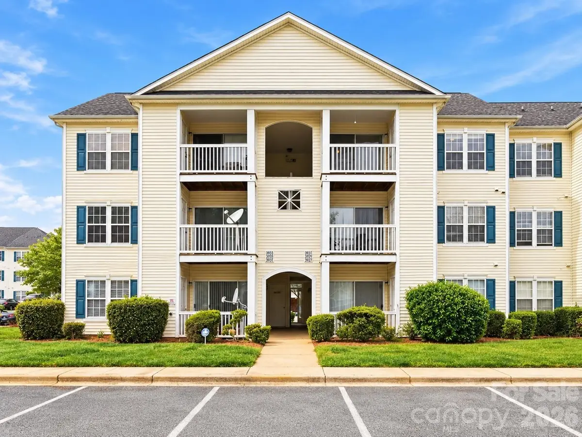 3937 Mohawk CT, Charlotte, NC 28215