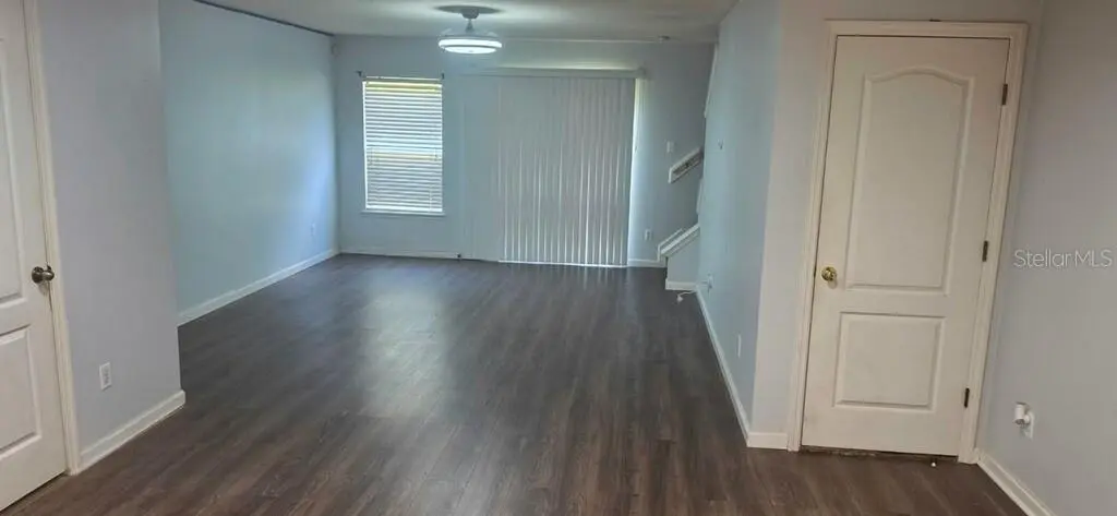 4796 PLAYSCHOOL DR, Jacksonville, FL 32210