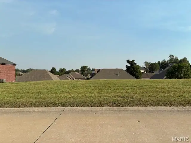 5943 Langholm, Cape Girardeau, MO 63701
