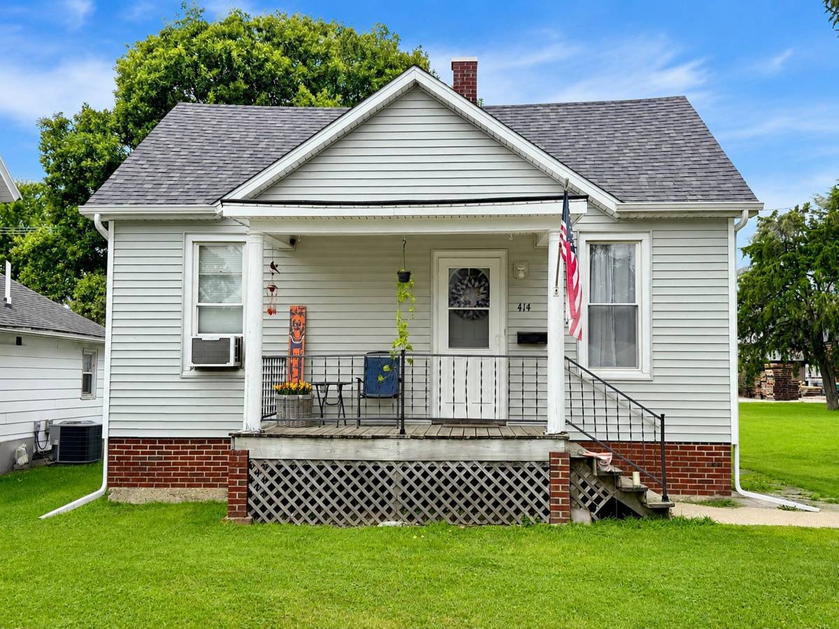 414 Locust ST, Minonk, IL 61760