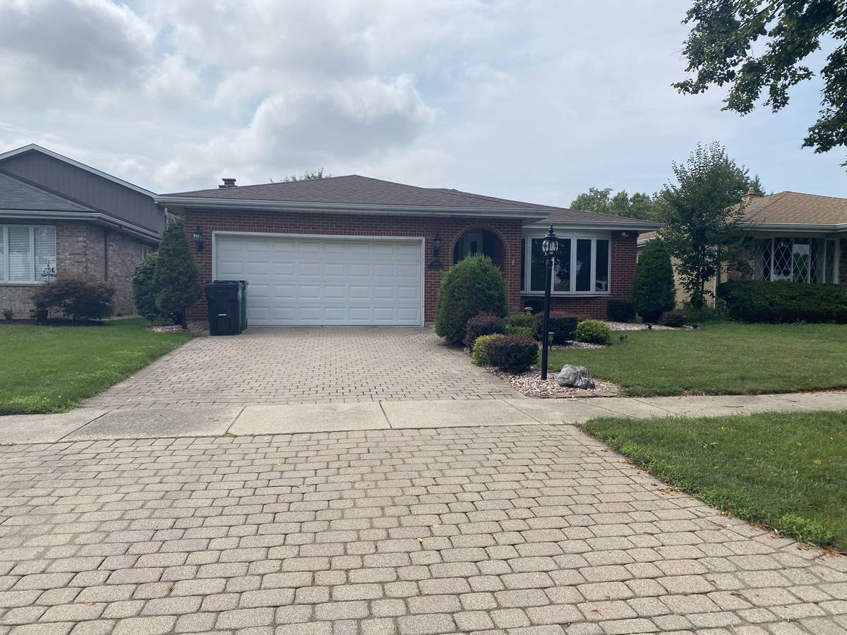 1448 CONCORD AVE, Westchester, IL 60154