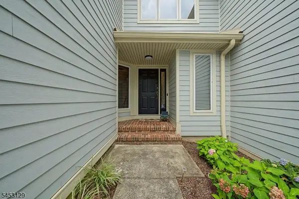 4 Jesse Ct, Montville Twp., NJ 07045