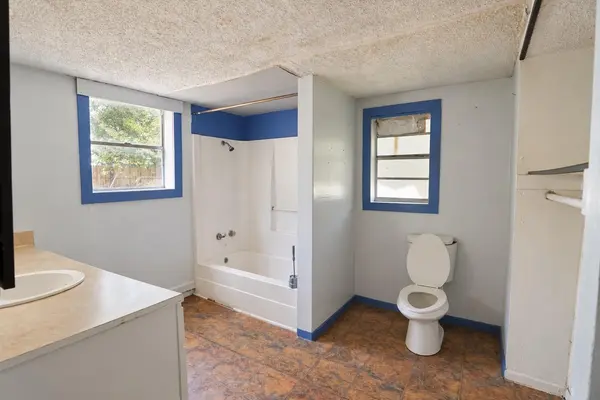 124 Fm 2571, Smithville, TX 78957