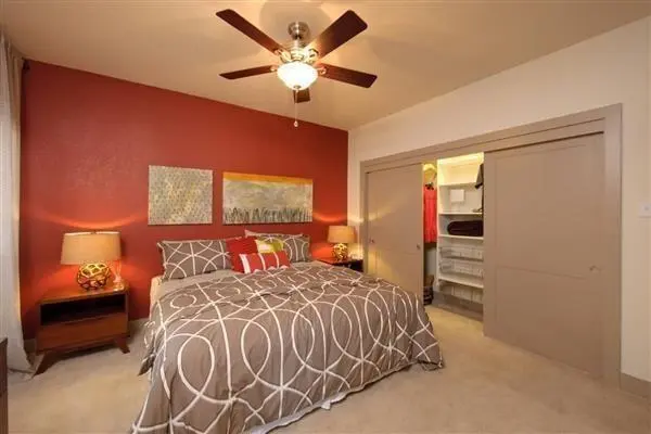 2800 Bartons Bluff LN #2502, Austin, TX 78746
